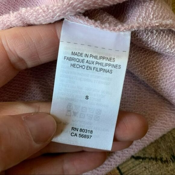 Lucky brand womens size small don’t worry be lucky pink crop top hoodie - Picture 6 of 10
